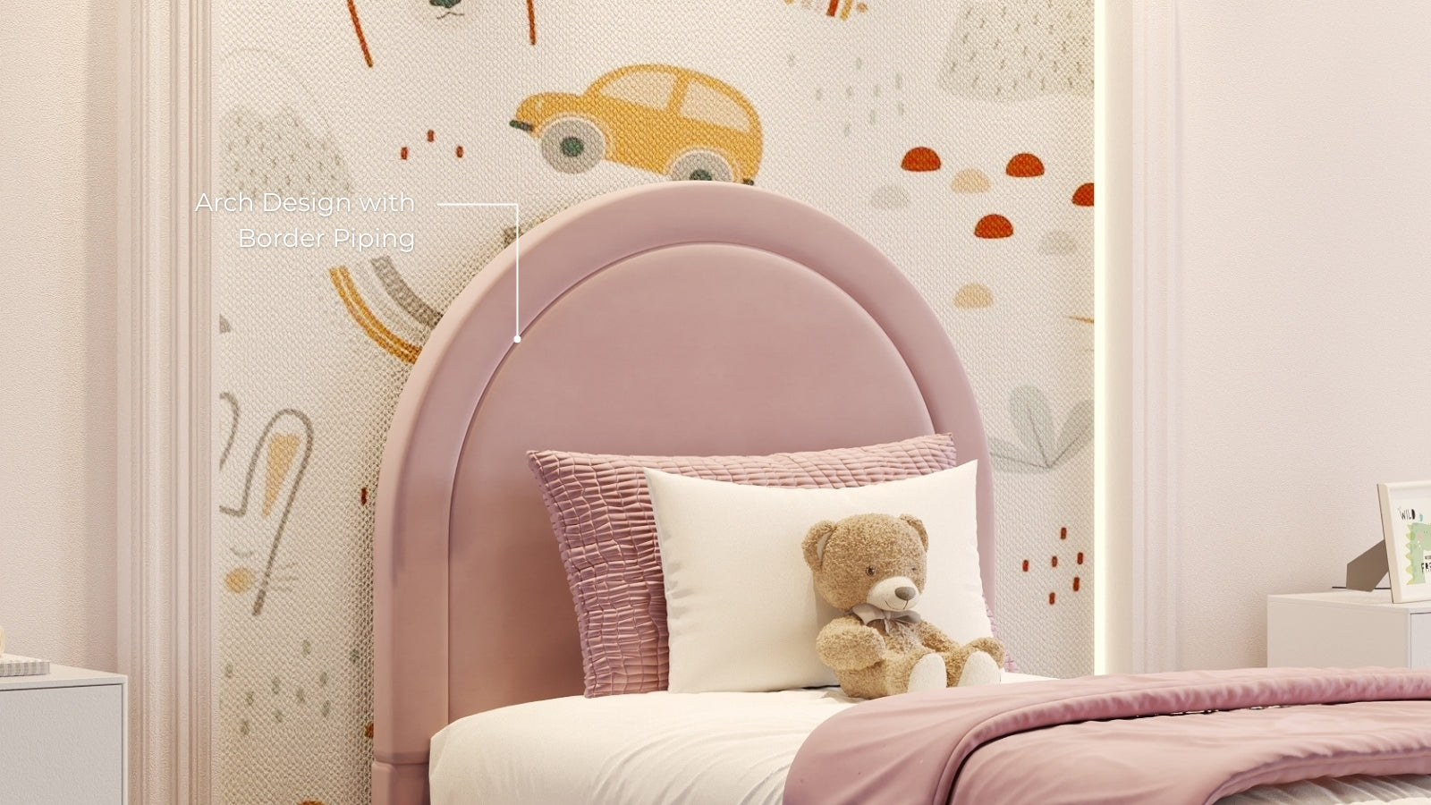 Arch Design with Border Piping